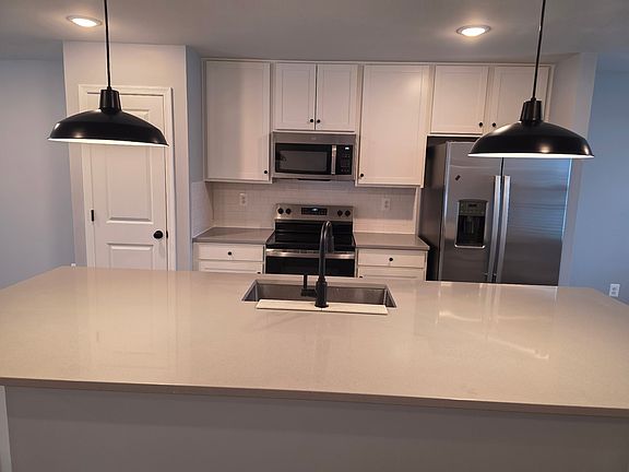 4th image of 71 Whimbrel Rd #1