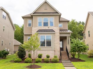 2819 Haw River Trl, Apex, NC 27502