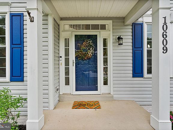 2nd image of 10609 Shady Creek Ct