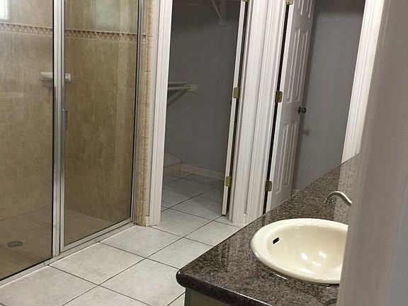 4th image of 6139 W Lakeside Blvd