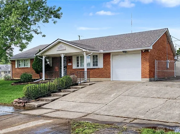 1021 Bethune Cir, Dayton, OH 45417