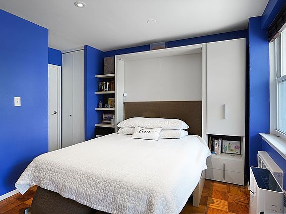 3rd image of 315 W 232nd St APT 1-D
