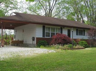 3016 State Road 60 E, Mitchell, IN 47446
