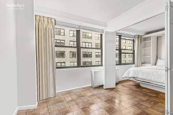 Sold by Sotheby's International Realty | media 17