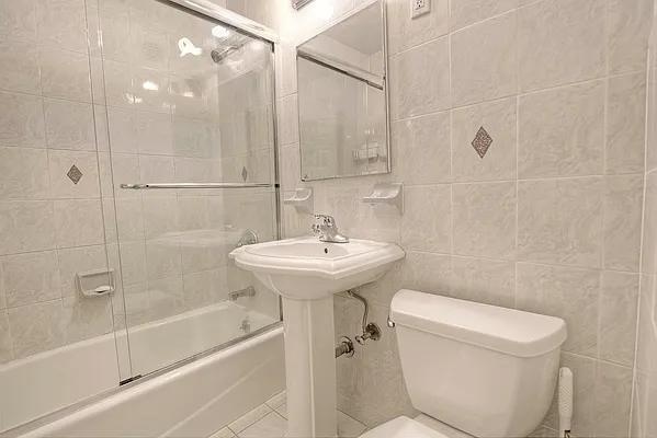 Rented by Spire Group | media 17