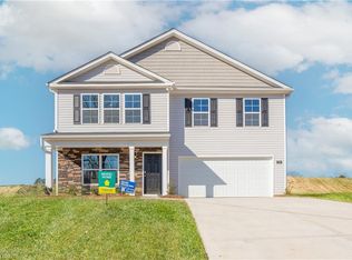 217 Bunting Dr #43, Lexington, NC 27295