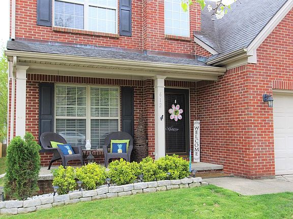 3rd image of 612 Havana Ct