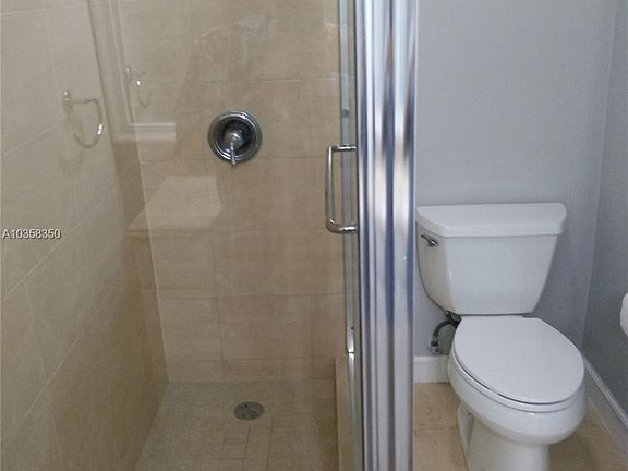 5th image of 2121 N Bayshore Dr APT 702