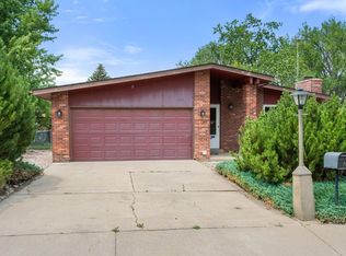 707 Hilltop St, Longmont, CO 80504