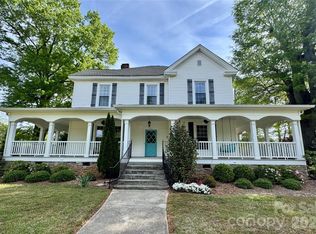517 Sunnyside Dr SE, Concord, NC 28025