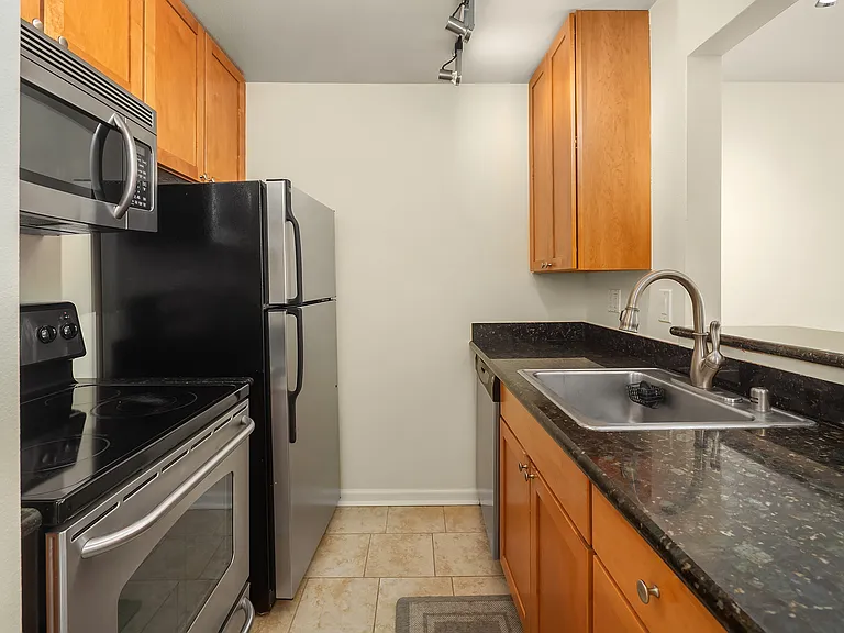 more kitchen detail