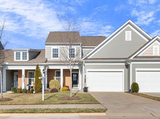 175 Long Point Dr, Fredericksburg, VA 22406