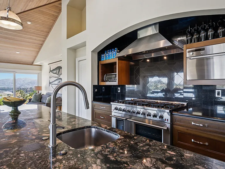 62 Via Los Altos — Photo 41