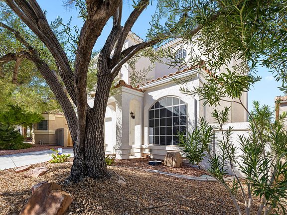 2nd image of 8954 Indian Eagle Dr