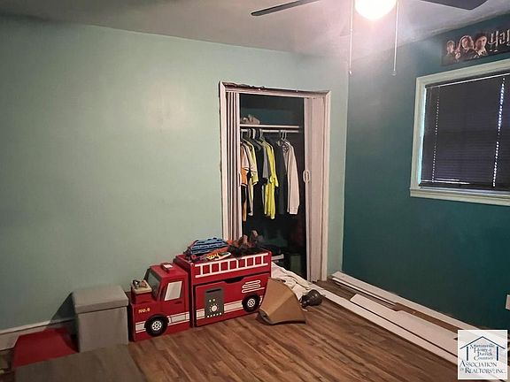 5th image of 65 Steve Dr