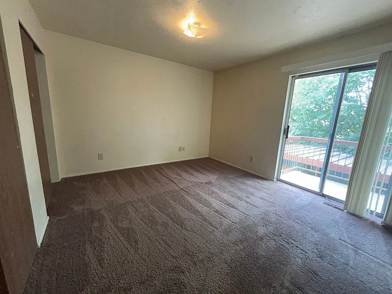 449-485 N 1465 W — Photo 16