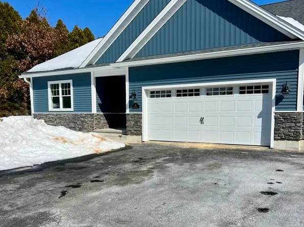 19 Nicols Way, Easthampton, MA 01027