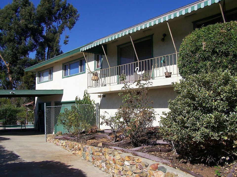 Country Living in Bonita