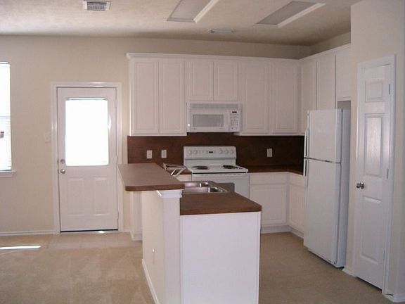 Kitchen-2
