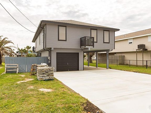 4th image of 16631 Trinidad Way