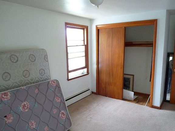 5th image of 468 Springville Ave #1