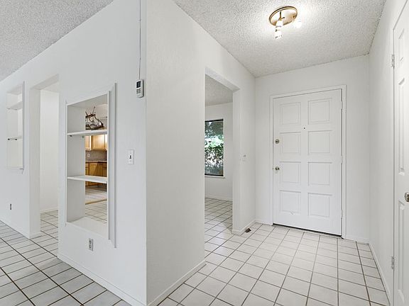 4th image of 36358 Orange Grove Ave