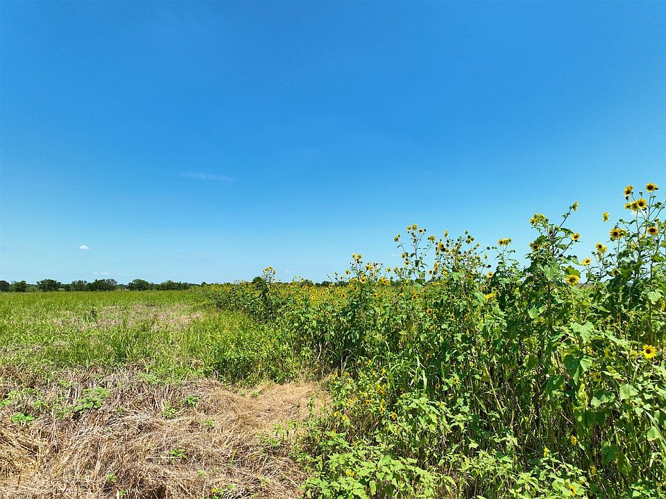 1st image of 2 County Road 142 Rd