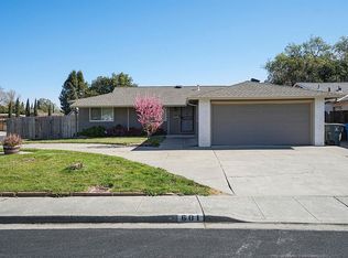 601 Tulare Dr, Vacaville, CA 95687