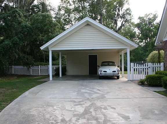 Carport