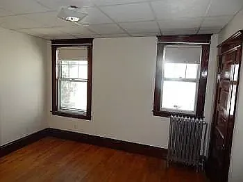 169 College St #6 — Photo 7