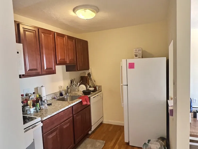 1027 Commonwealth Ave #32 — Photo 5
