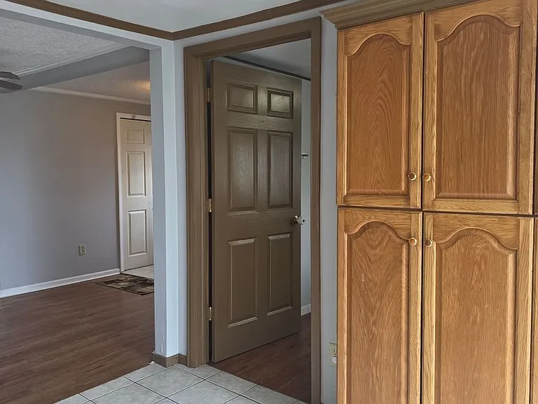 6172 Loe Rd — Photo 14