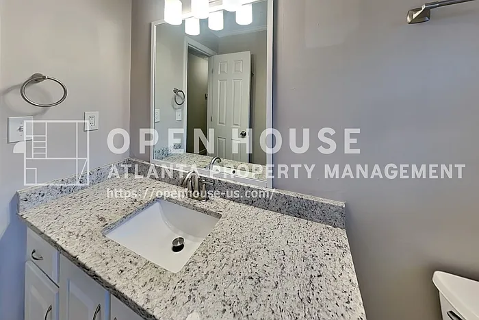 1589 Tennessee Walker Dr NE — Photo 19