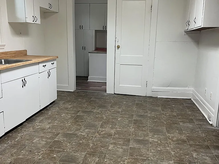 71 Carthage St — Photo 16