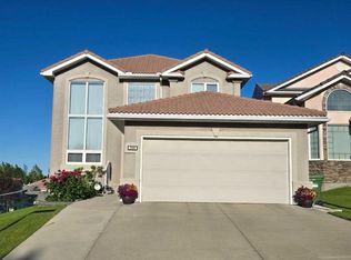 300 W Hampstead Rd NW, Calgary, AB T3A6G4