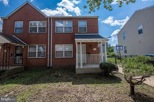 1216 Ogden St Photo 1