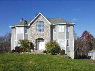 191 Gardnerville Rd, New Hampton, NY 10958