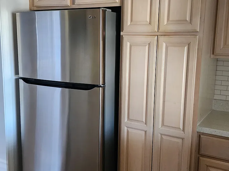 7740 Tampa Ave — Photo 6