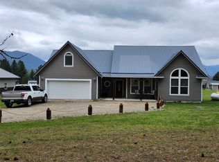 55 Lakeview Rd, Trout Creek, MT 59873