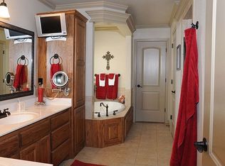 8304 Taos Dr, Amarillo, TX 79118