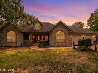 1516 Rams Run, Shepherdsville, KY 40165