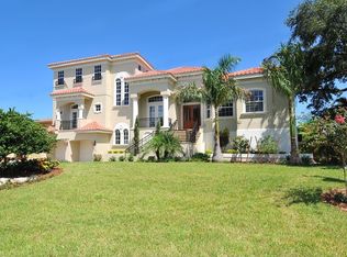 1627 Stanford Ln, Sarasota, FL 34231