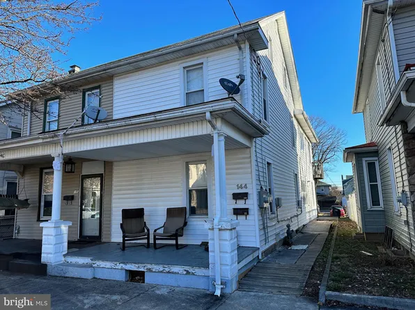144 N Chestnut St, Palmyra, PA 17078