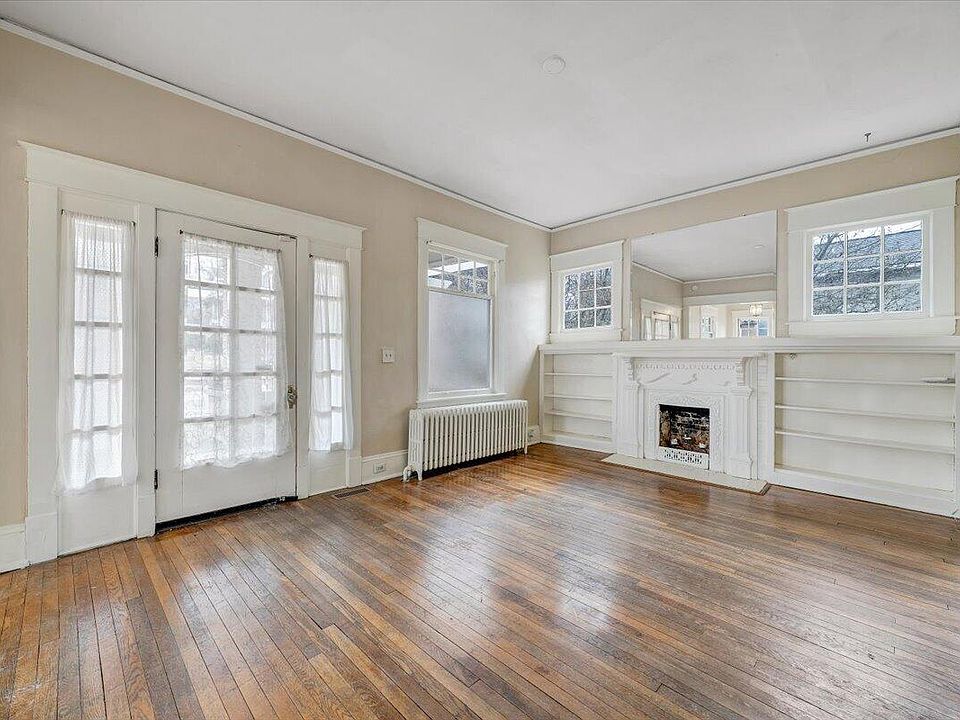 16th image of this home