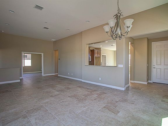 18-inch Tile Floors in the Main Living Areas