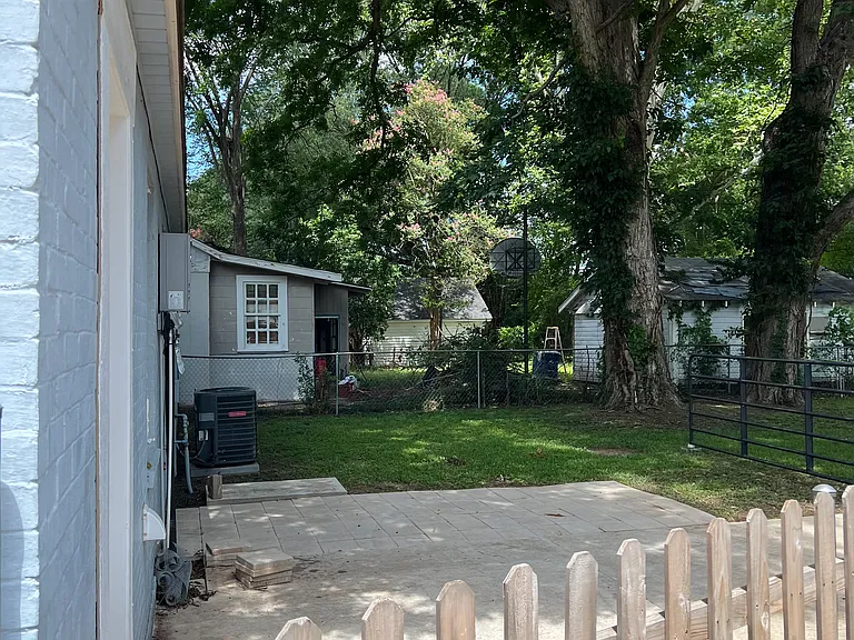273 Carrollton Ave — Photo 12