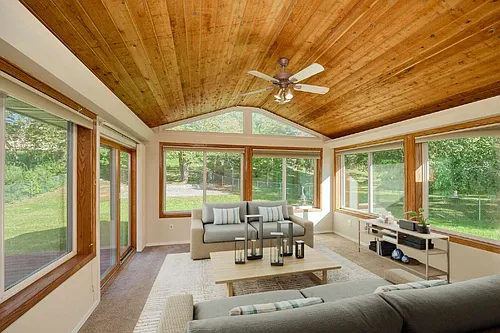 8106 Dakota Ln Photo 1