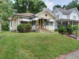 1041 Valley Rd, Charleston, WV 25302