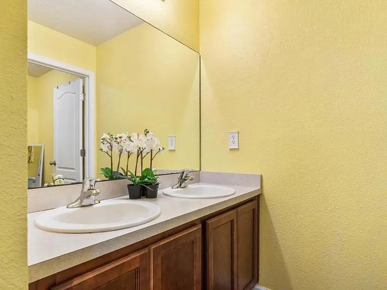 95062 Cheswick Oaks Dr — Photo 18