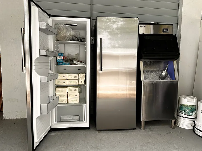 676 Spanish Main Dr — Photo 14